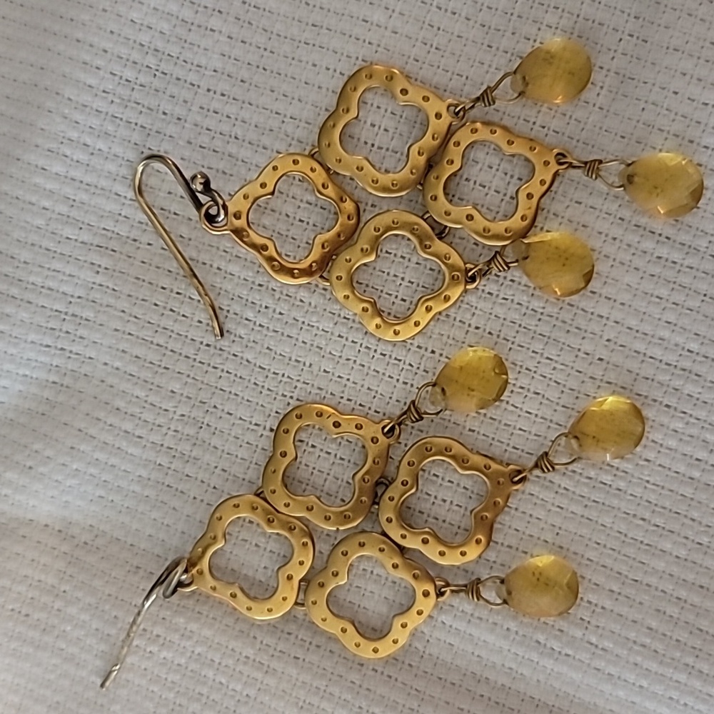 Stella and Dot Earrings